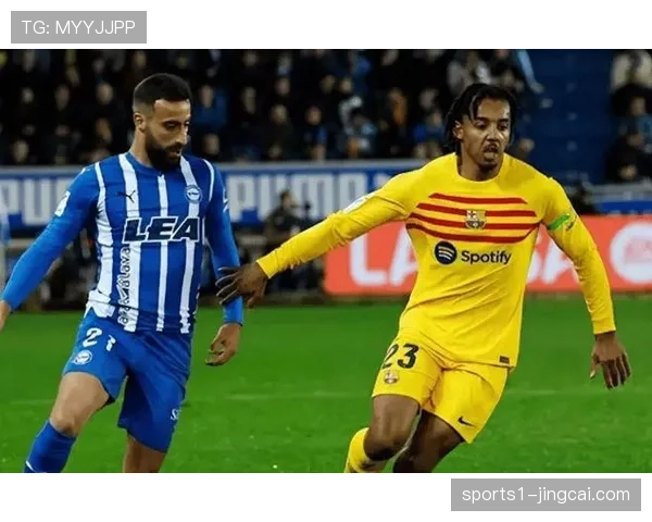 瓦伦西亚主帅巴拉哈换人加强防守客场一球小胜阿拉维斯